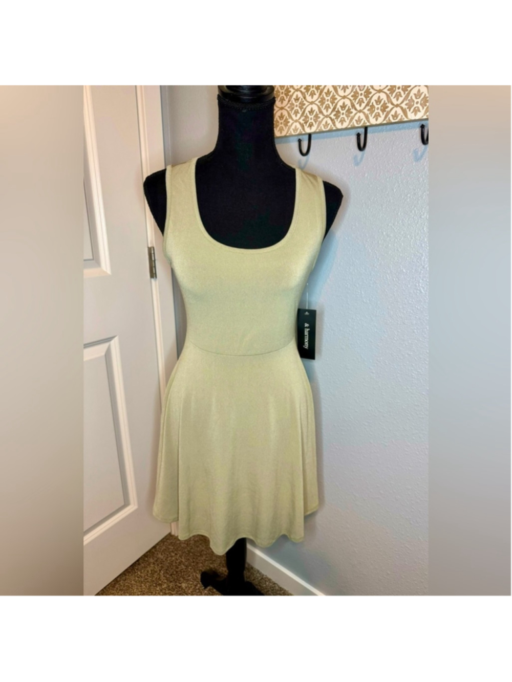 & Harmony Women's Casual Mini Dress Khaki Green Sleeveless A-Line | Sz Medium